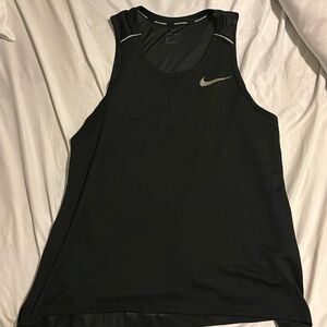 XL Nike Dri-Fit tank top (black)